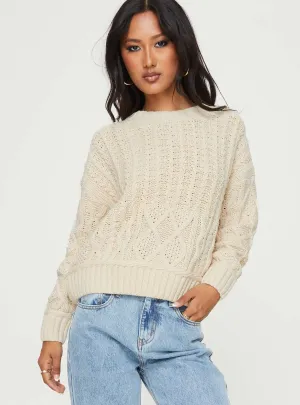 Dunham Cable Knit Sweater Beige